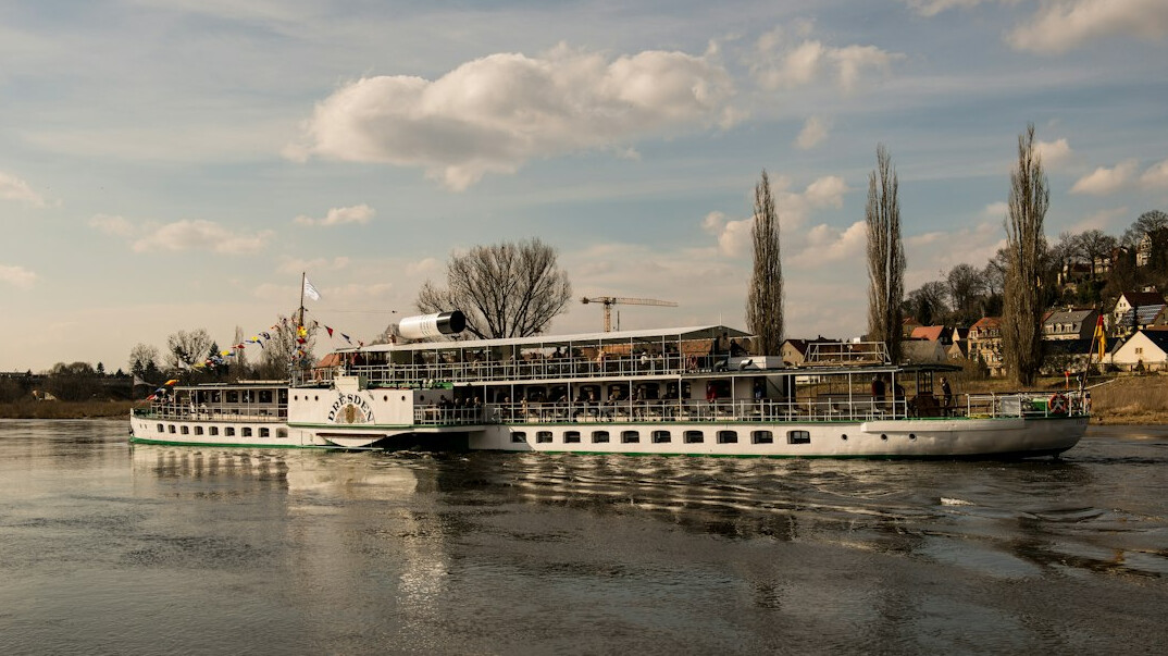 dresden elbe river historical
